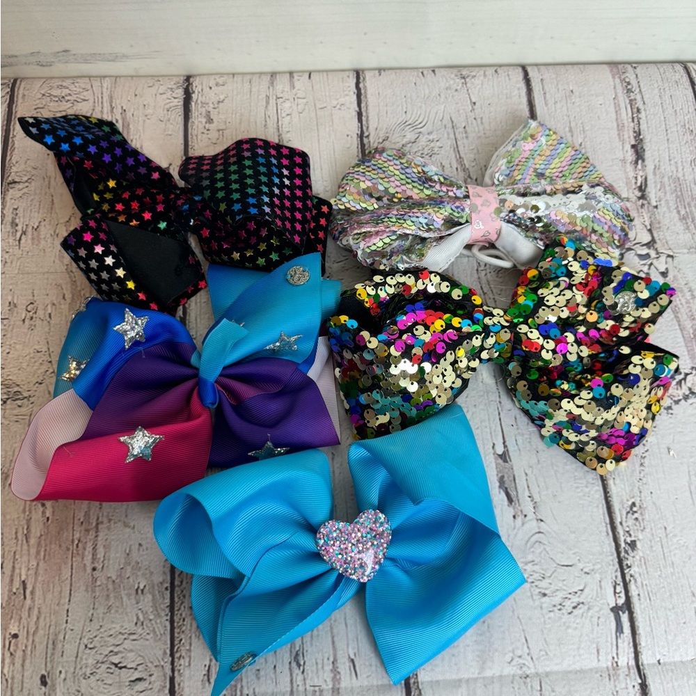 5 Jojo Siwa bows